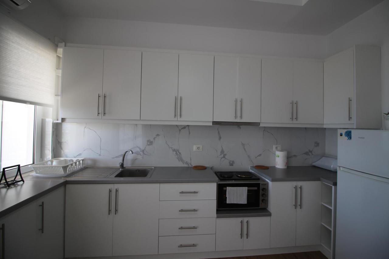 סרנדה Nefeli Apartments מראה חיצוני תמונה