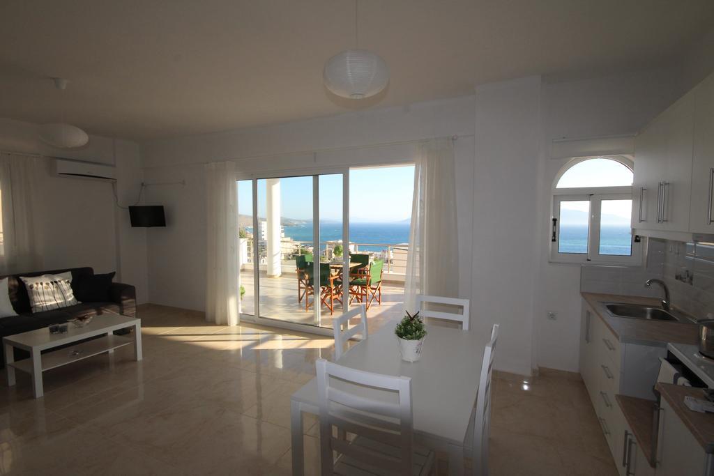 סרנדה Nefeli Apartments מראה חיצוני תמונה